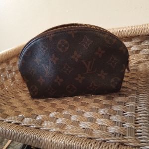 Louis Vuitton Make-up bag